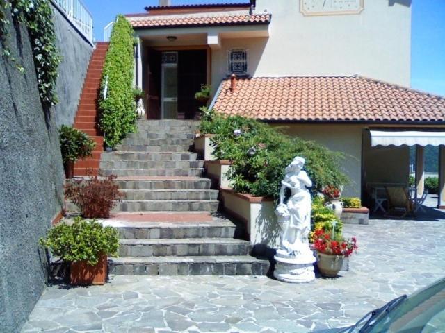 Affittacamere Le Meridiane Maissana Екстер'єр фото